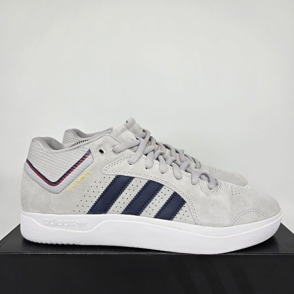 adidas Tyshawn Mid Grey Collegiate Navy Suede Men\'s Skateboarding Shoe Size 11.5